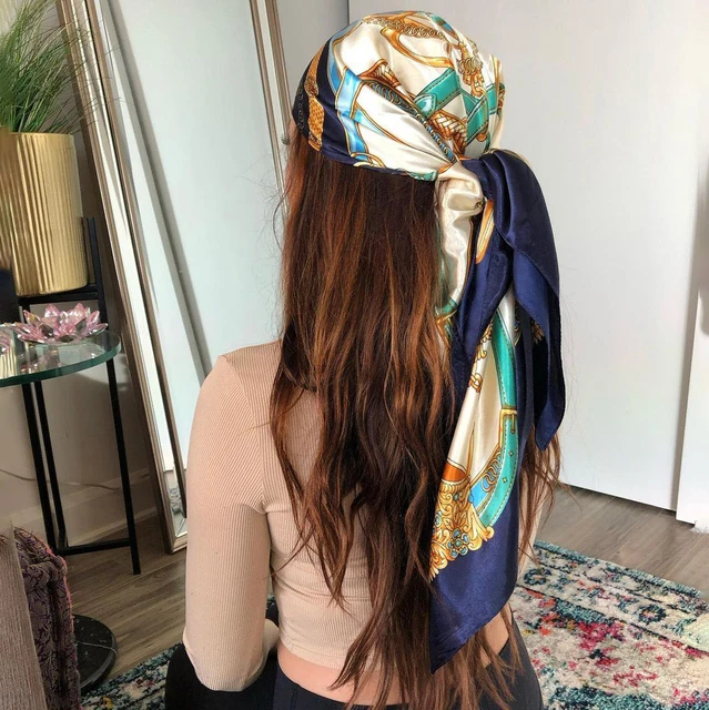 

Colour Headcloth Four Seasons Luxury Square Bandannas 2022 Sunscreen Kerchief Fashion Print Silk Scarves Popular 90X90CM Shawls