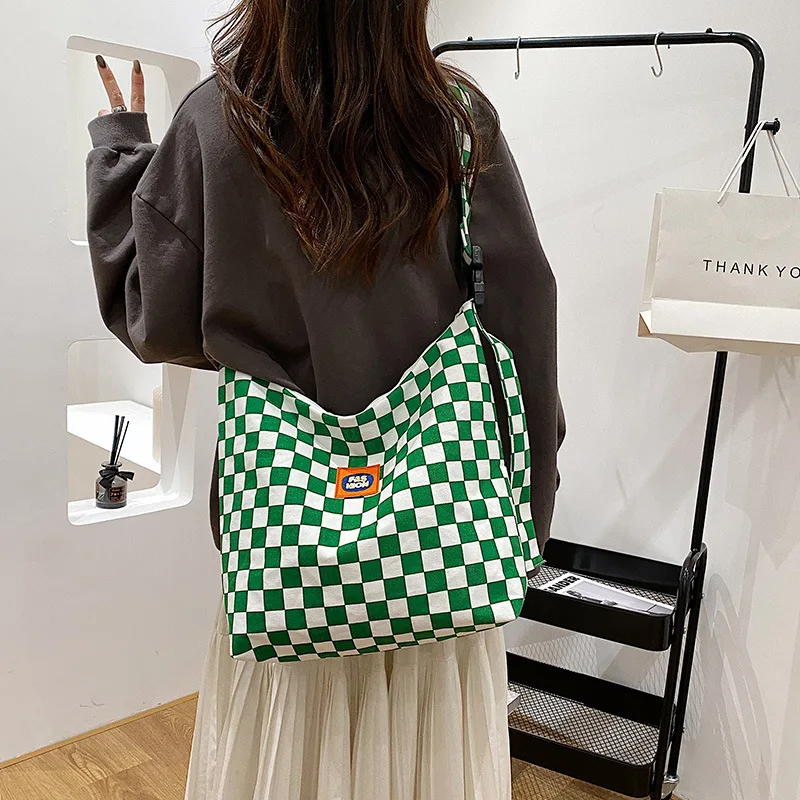 

2022 New Canvas Women's Bag Large Capacity Fashion Shopping Shoulder Bag Cute Student Plaid Messenger Women's Bag