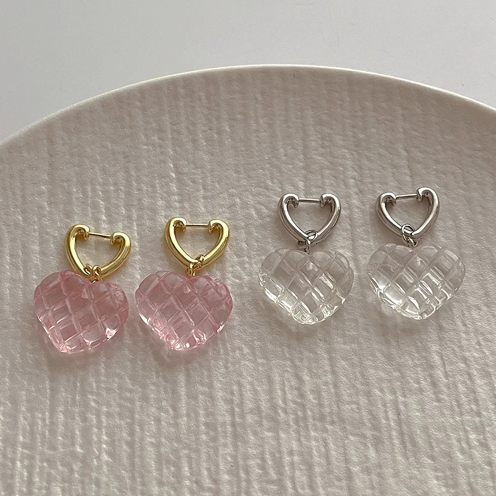 

2023 New Arrival Sweet Pink Color Love Heart Earrings for Women Girls Fashion Elegance Hot Selling Jewelry Cute Gifts