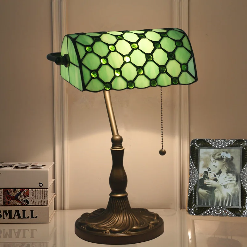 

Chandelier New bedroom bedside table Lamp European Republic of China literature retro table creative American desk Pendant Light