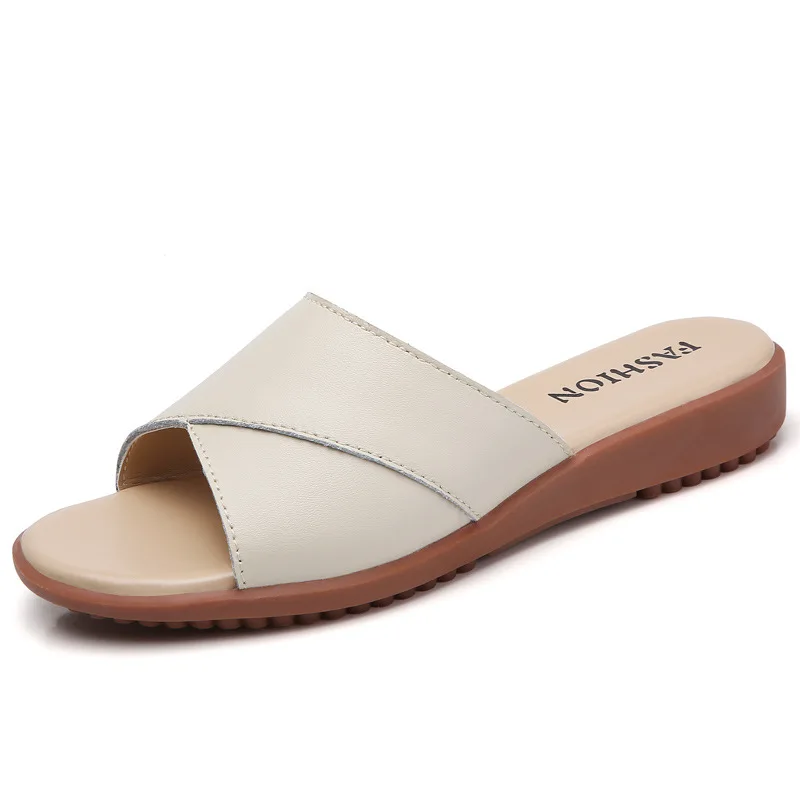 New Summer Slippers High Quality Genuine Leather Woman Sandals Fashion Crossing Slides Flat Beach Shoes Women Slippers