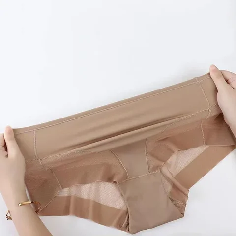 Macroupta Утягивающие трусики из нейлона черные