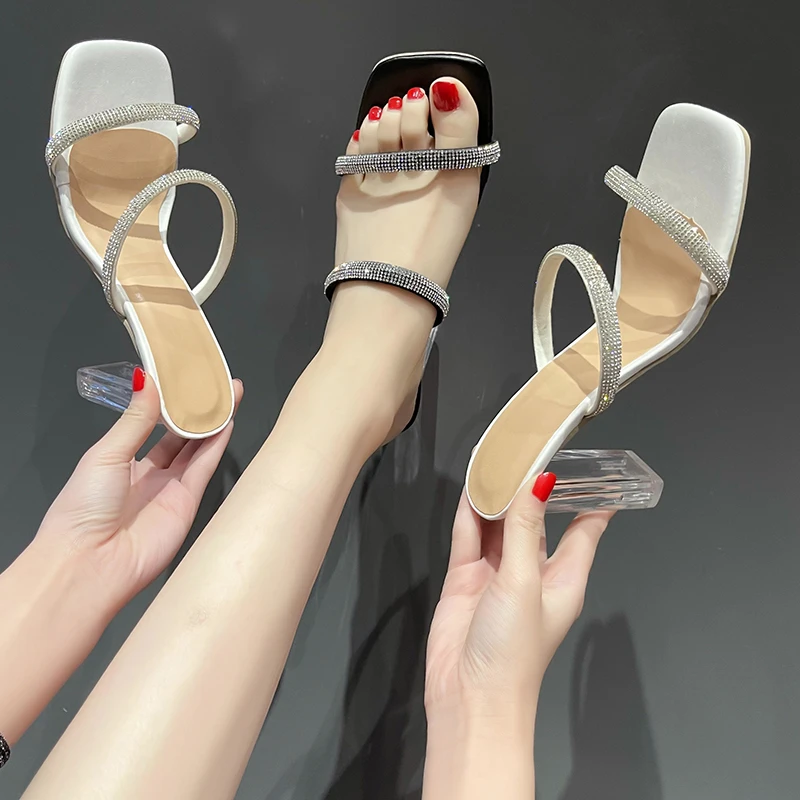 

2022 New Summer Slippers Women Fashion High Heels Square Toe Slides Rhinestone Sandal Brand Mule Elegant Party Dress Bling Shoes