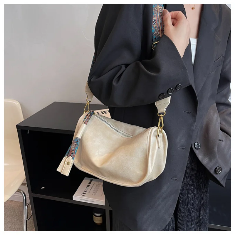 Fashion Luggage &Bags Women's Handbags Crossbod NEW Cowhide Casual Travel Dumpling Shape Large Capacity Mini Brown Ladies Bolsos