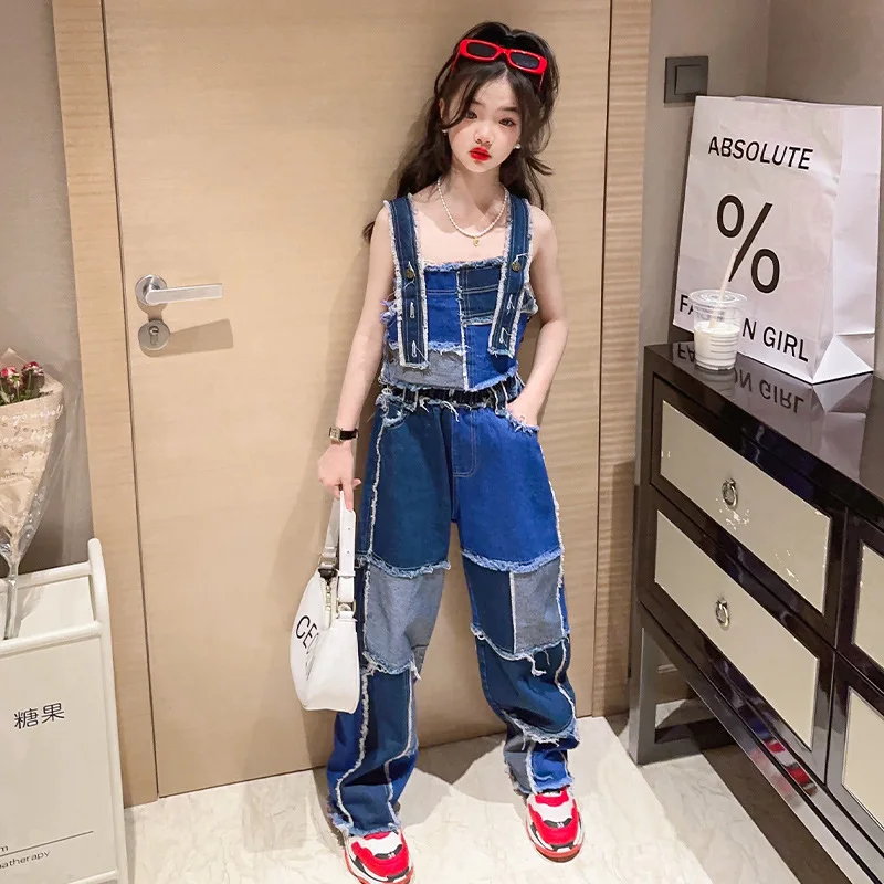 

Girls' Summer Jeans Set 2023 New Tank Top Fashionable Spliced Denim Sling Two Piece Fashion Set