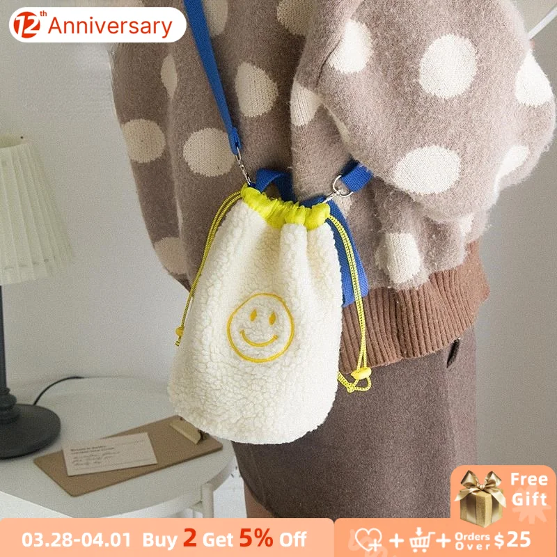 

Lamb Wool Plush Women Smiley Shoulder Bags Korean Fashion Ladies Small Bucket Messenger Bag Female Winter Clutch Purse Handbags