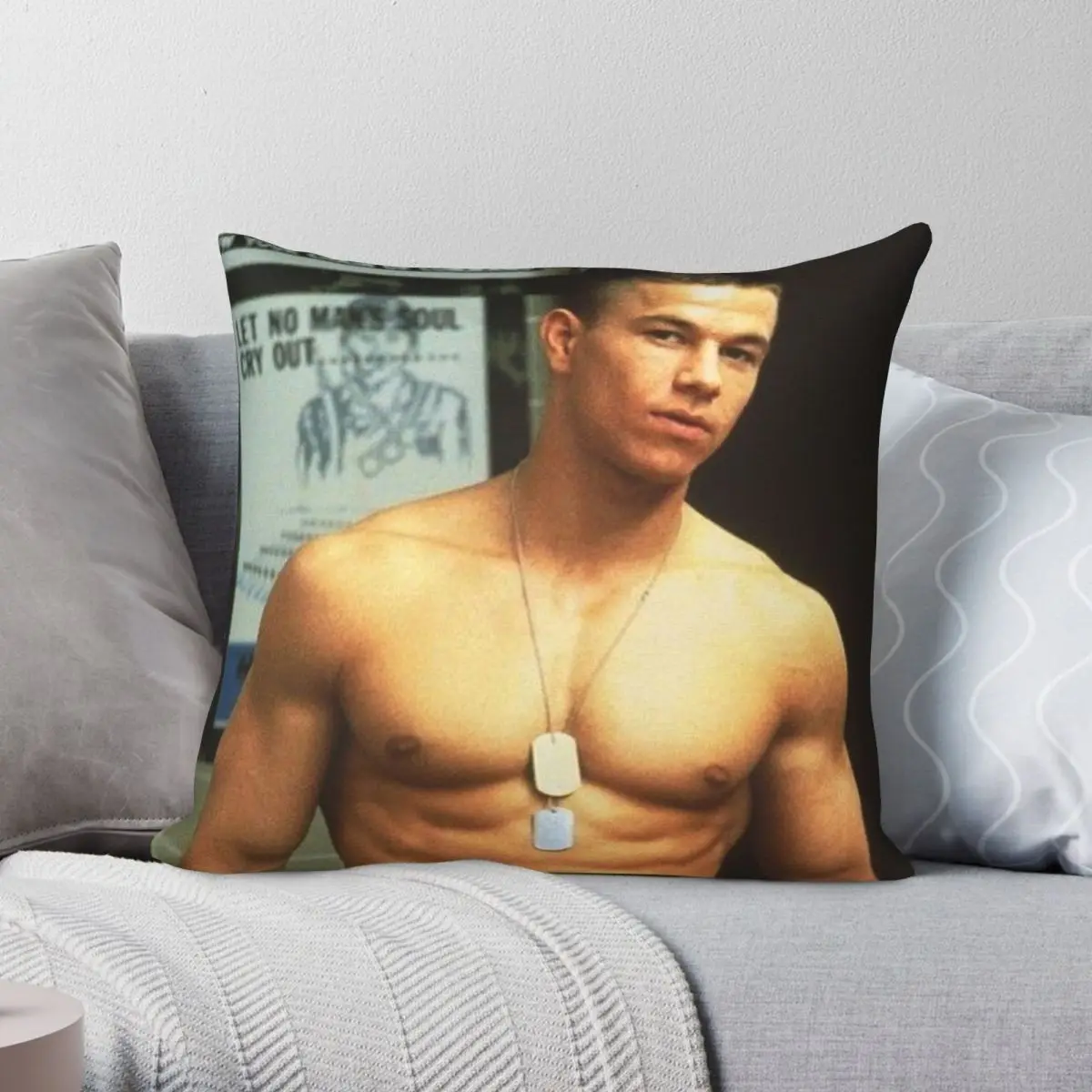 

Квадратный чехол Mark Wahlberg для подушки, полиэстеровый льняной бархатный креативный декоративный чехол для подушки на молнии, чехол для домаш...