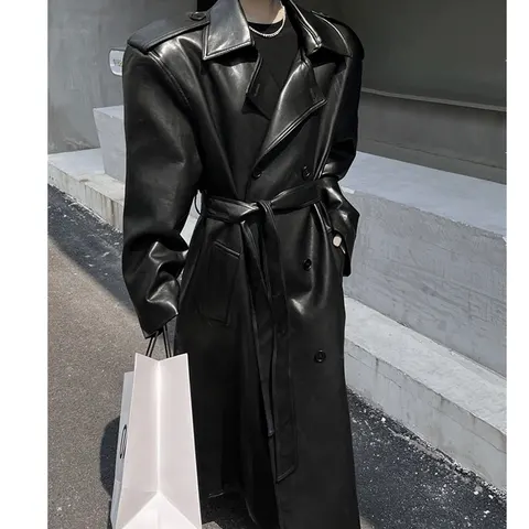 Женская черная кожаная куртка Sherhure