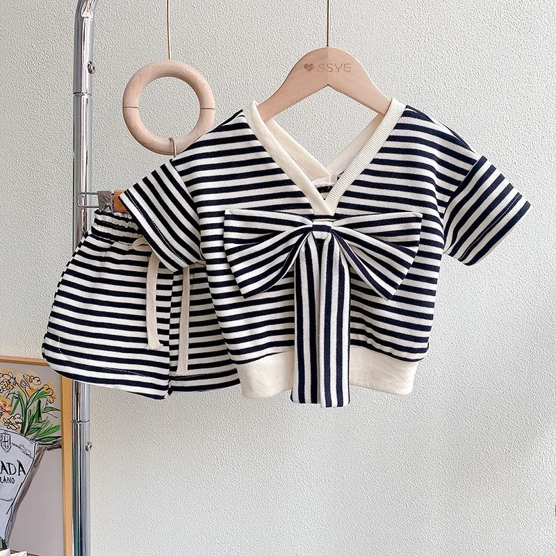 

Girls Clothes Korean Version Summer New Fashion Striped Tops and Shorts Bowknot Two Piece Set Cotton V-Neck Pullover Cotton