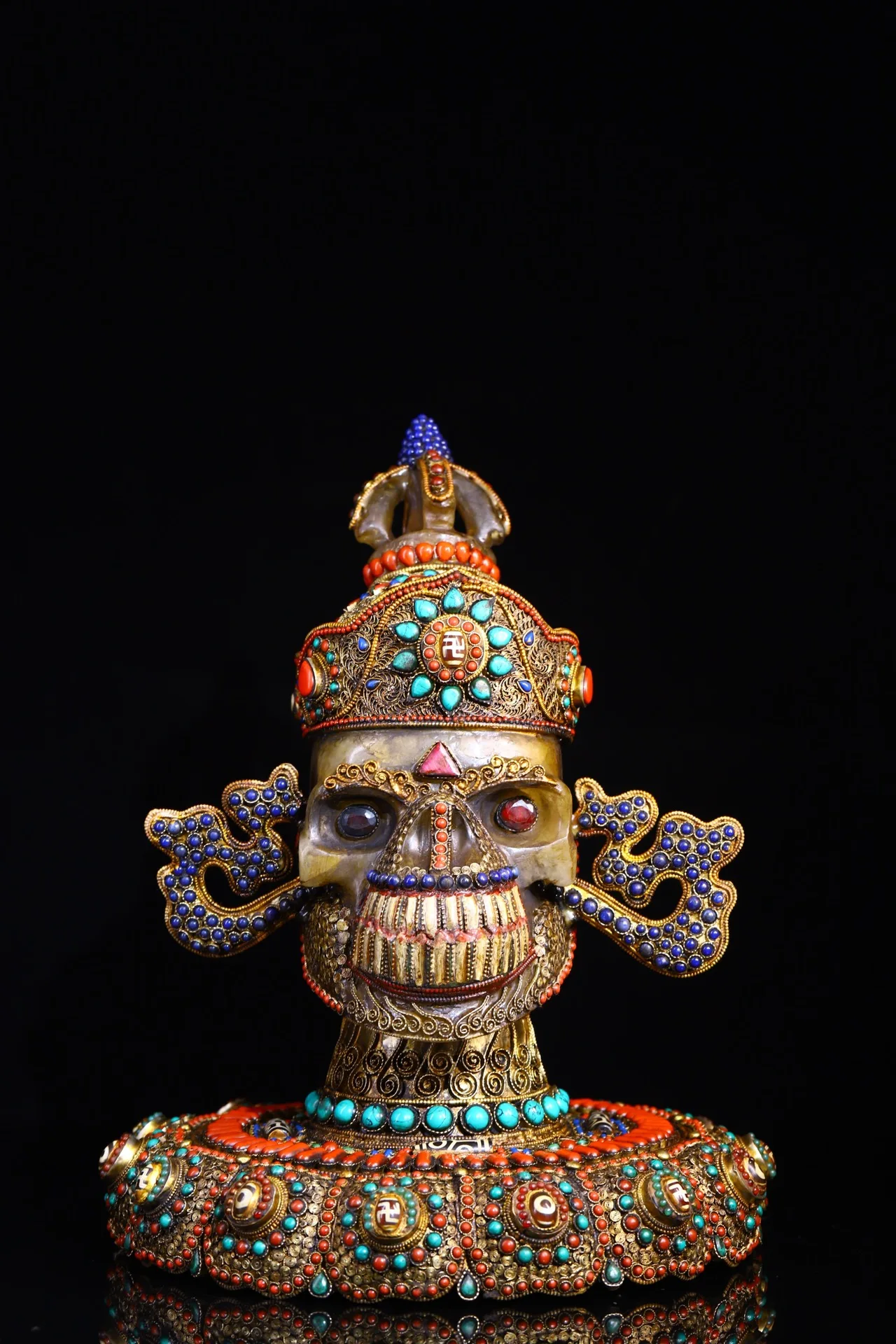

13"Tibetan Temple Collection Old Natural Crystal mosaic Gem gZi Beads Corpse forest Skull Head Lotus Base Amulet Dharma