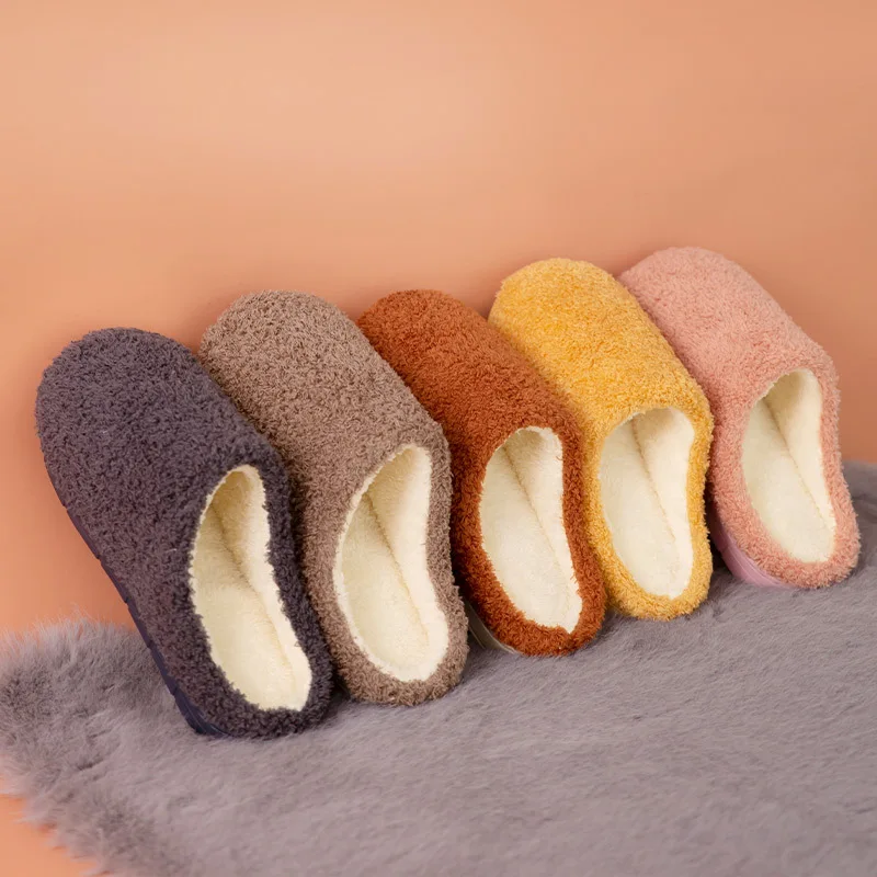 

Women's plush cotton slippers Winter thick soled warm slippers Indoor non slip home men's slippers Home couple's slippers