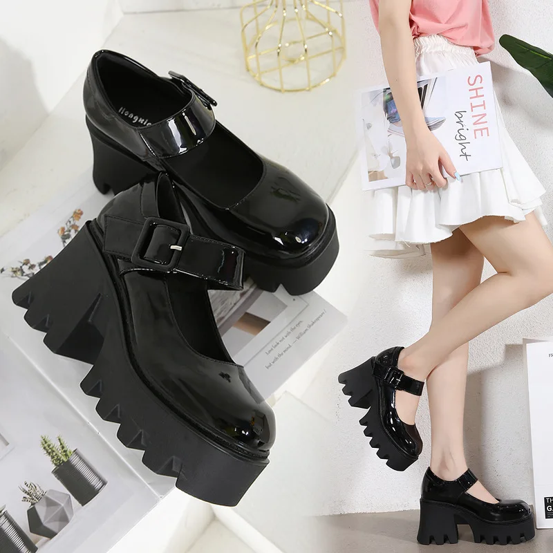 

Босоножки женские на низком каблуке, с круглым носком, черные, 2022