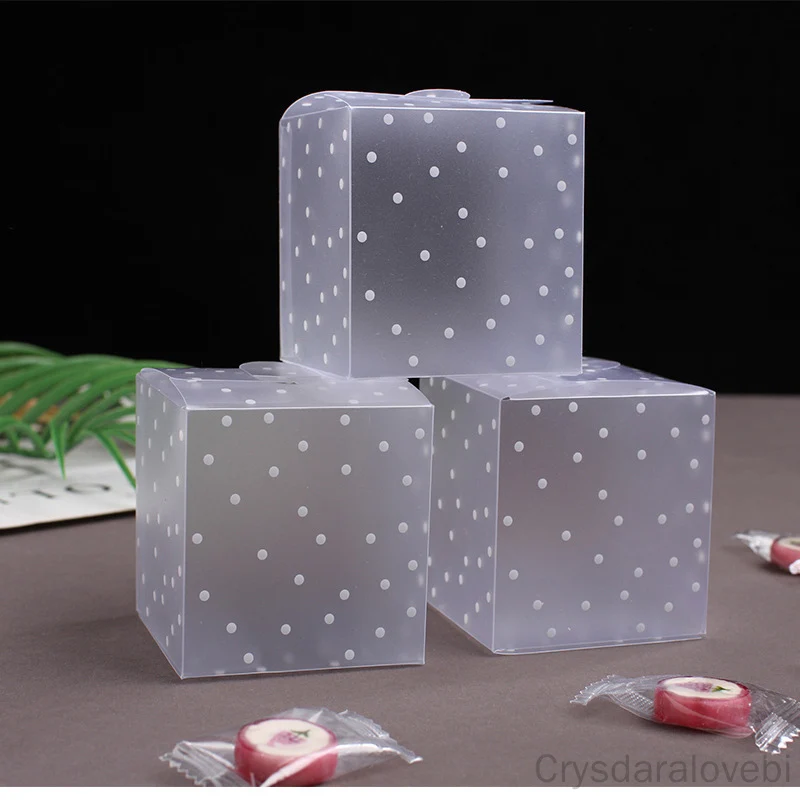 

50/100pcsFrosted Translucent Polka Dots PVC Candy Box Wedding Favors Christmas Party Cube Gift Boxes Sweets Candy Cake Gift Box