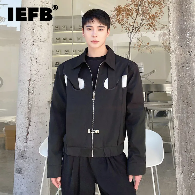 

Новинка весны, модная мужская куртка IEFB с металлическим запахом, разборный дизайн, отложной воротник, комбинированная куртка контрастных ц...