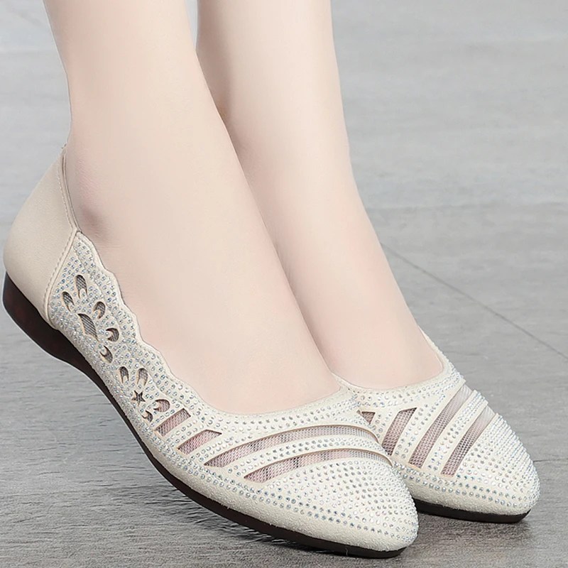 

Женские босоножки из натуральной кожи, на высоком каблуке