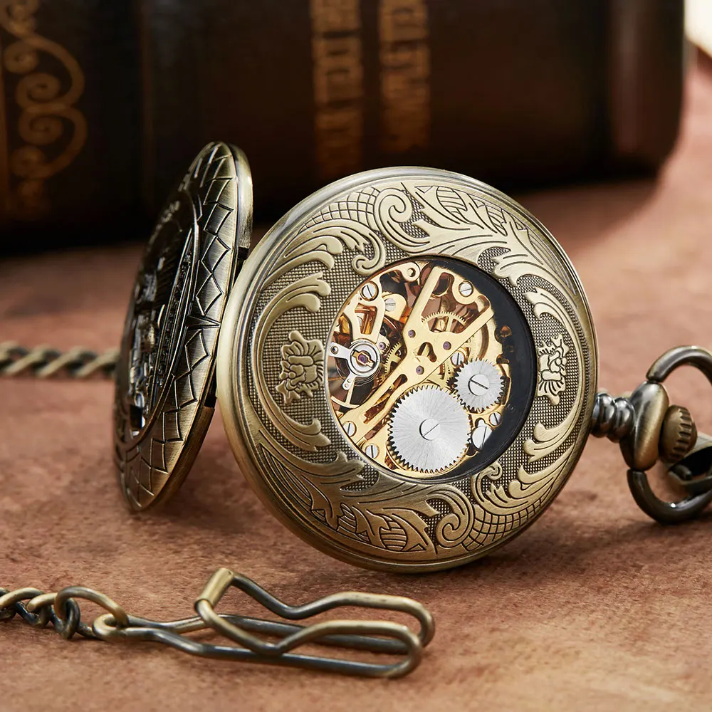 Vintage Mechanical Pocket Watch The Polar Express Design Retro Roman Numerals Hollow Skeleton Mens Mechanical Pocket Watch Chain