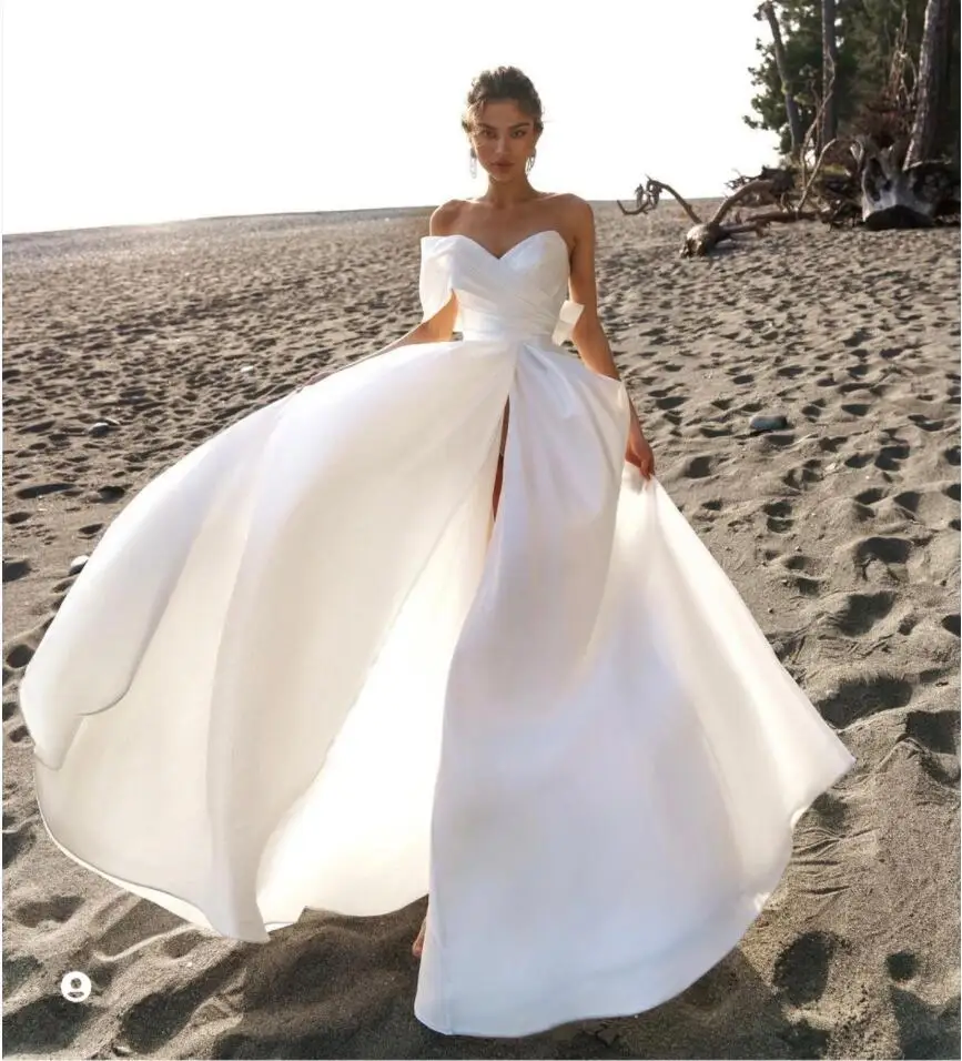 

Sweetheart Satin Wedding Dress For Women Brides Gown Side Slit Floor Length Robe De Mariee Sweep Train Custom Made White 2023