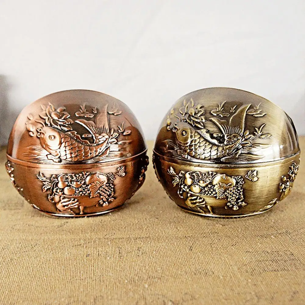 

Прочная пепельница в форме шара, держатель сигареты, легко чистится, защита от падения