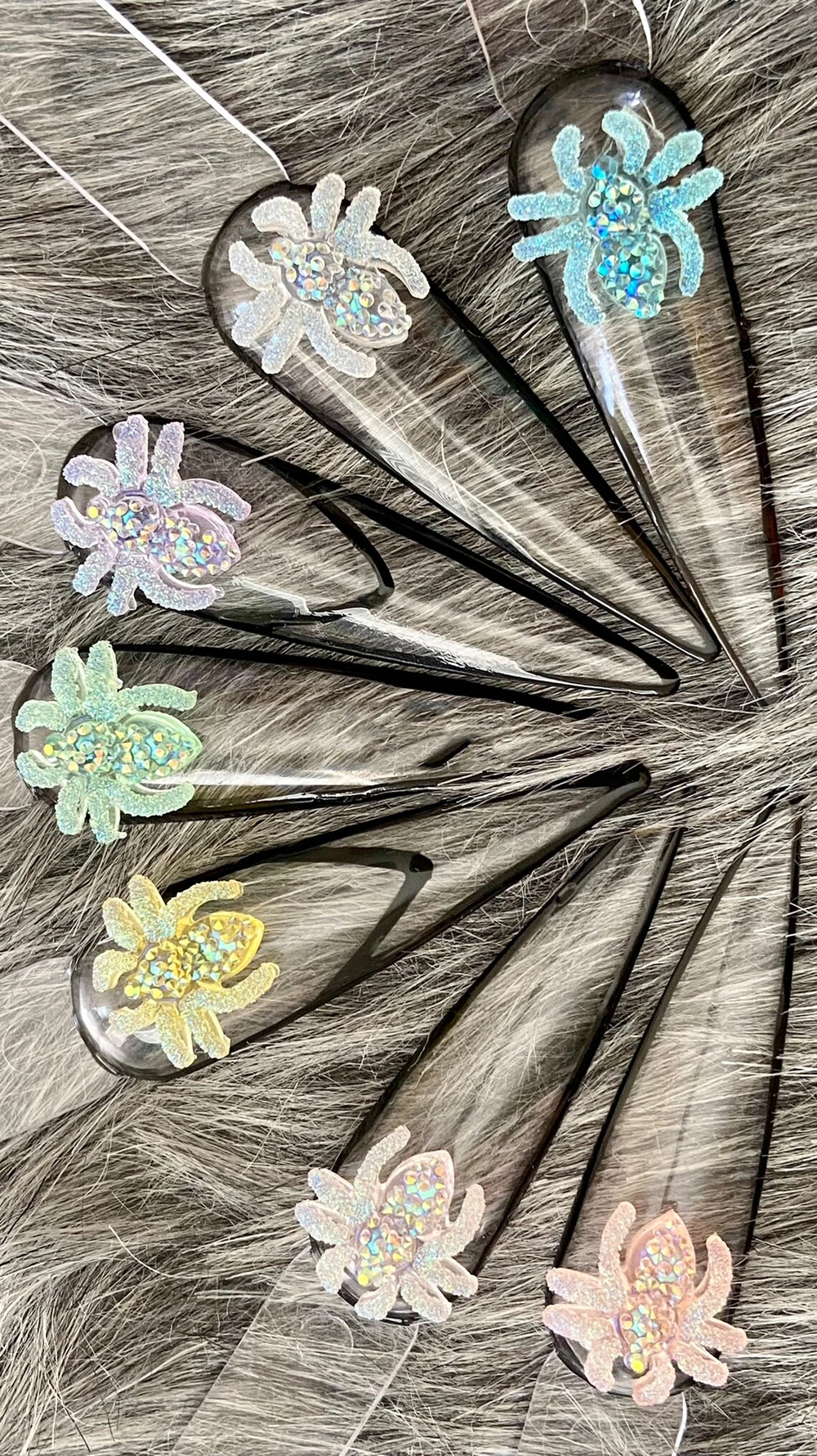 Новинка 2022, стразы-пауки для Хэллоуина, 3D дизайн ногтей на Хэллоуин, 10 цветов, кабошоны-пауки для ногтей, 50 шт.