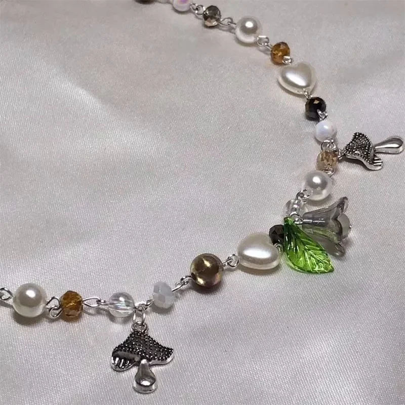 Модное женское ожерелье-чокер из сказочного леса с подвеской-грибом y2k