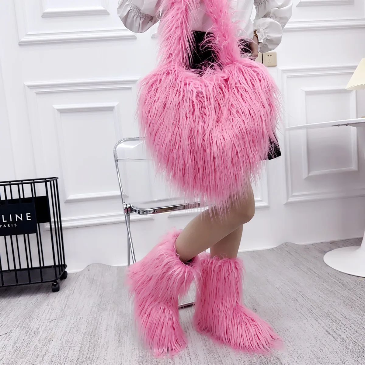 Fashion Heart Shaped Faux Fur Bag Soft Fluffy Plush Women Shoulder Bag Mongolian Fur Handbags Designer Bags for Women 2023 Tote