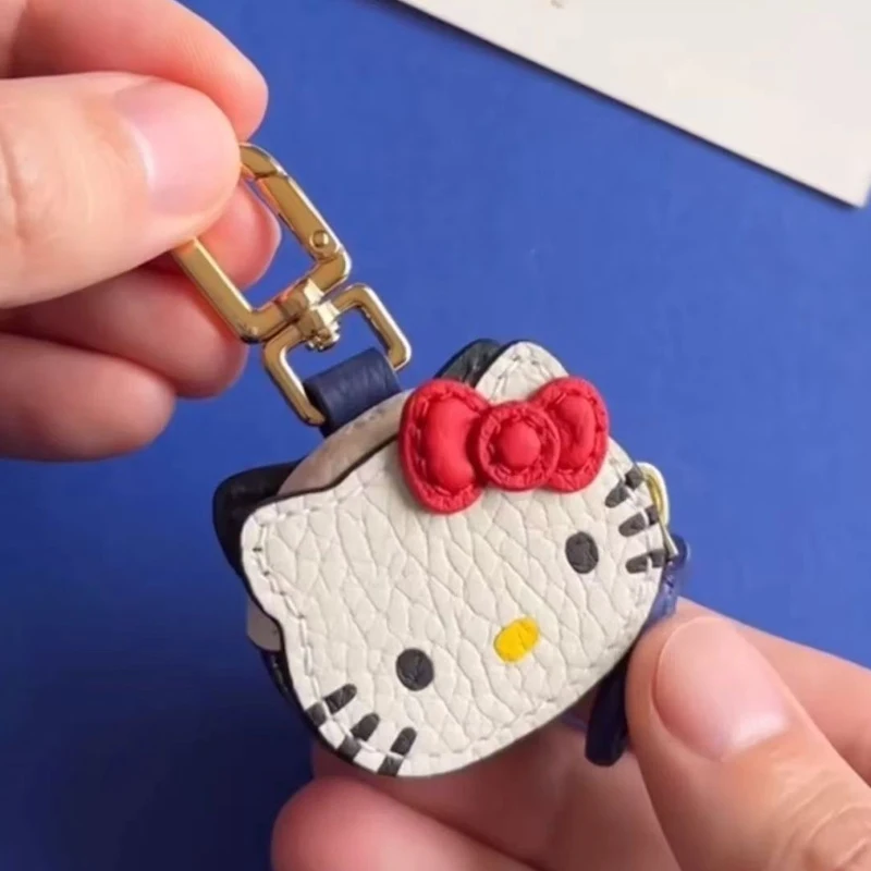

Кожаный брелок Hello Kitty MINISO