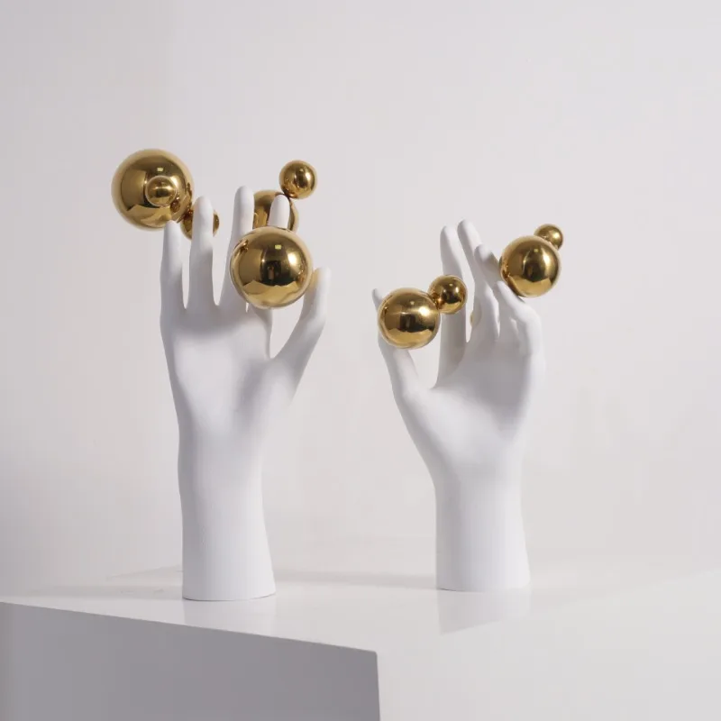 

Creative Resin Desktop Art Decoration Hand Shape Figure Sculpture Gold Ball Home Accessories With Acrylic Cover
