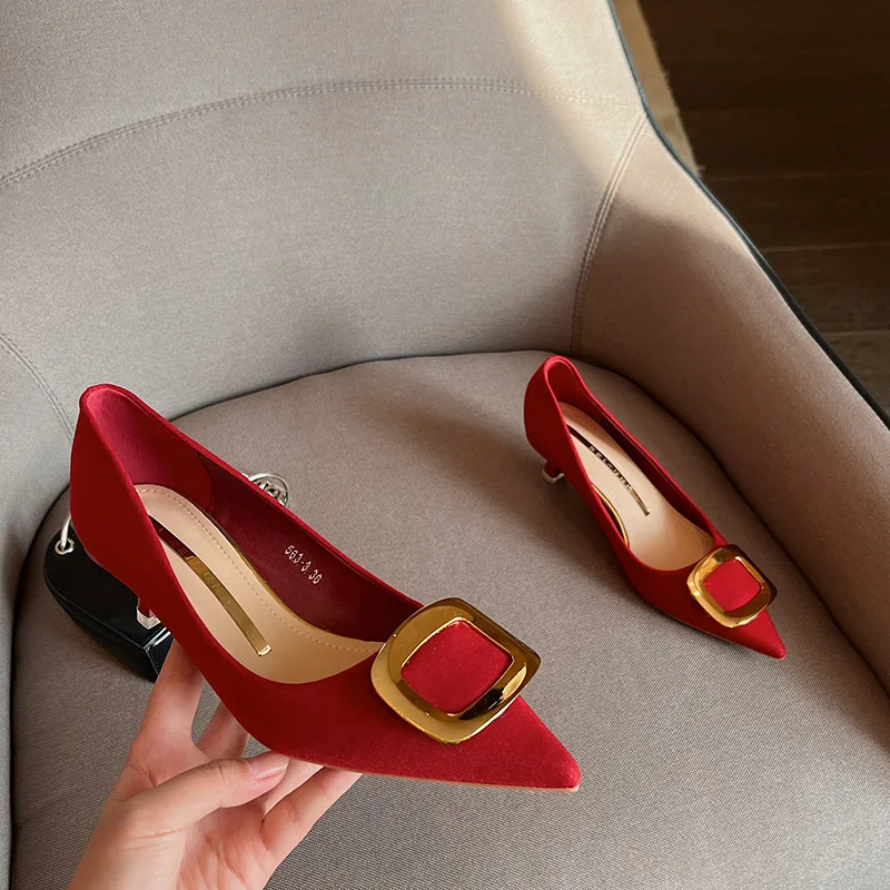 

Остроносые туфли на тонком каблуке Ранняя весна французская ретро модная дизайнерская узкая Женская обувь на высоком каблуке