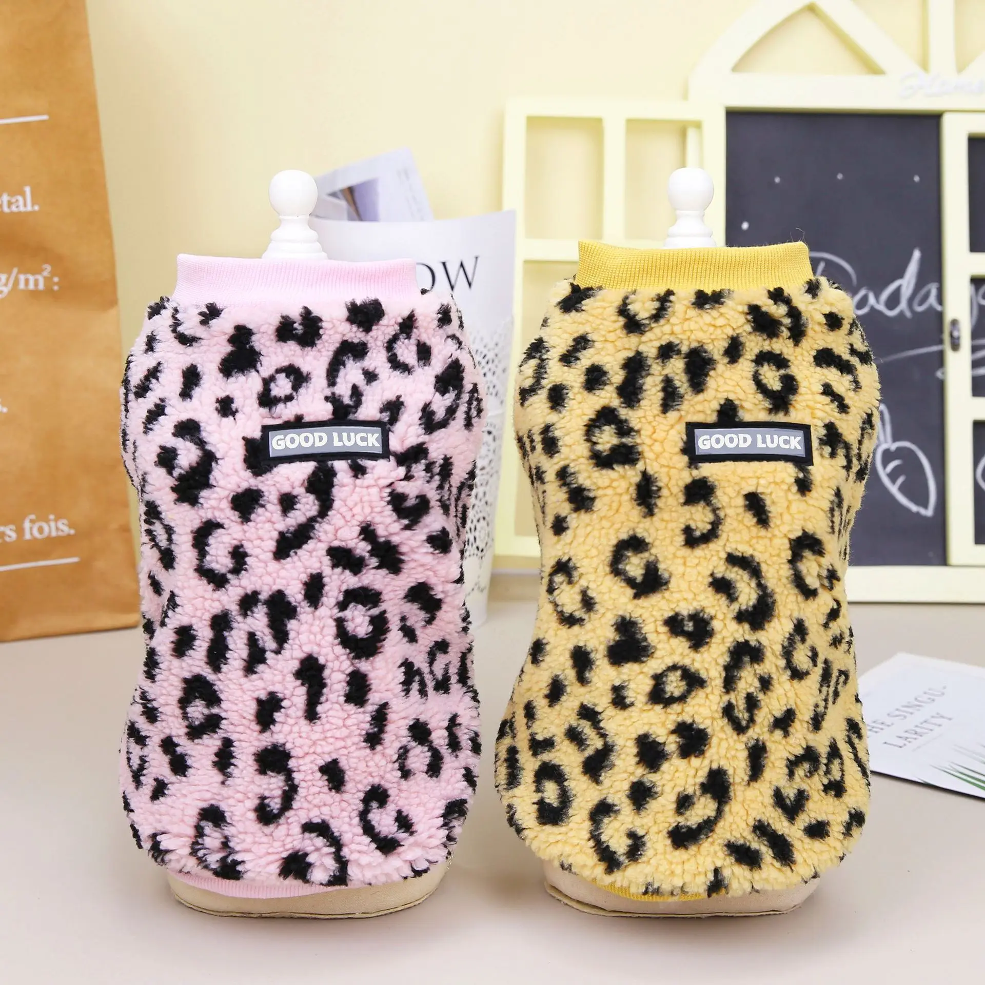 Pet Warm Vest Autumn Winter Medium Small Dog Cat Leopard Print Jacket Fashion Coat Kitten Puppy Plush Clothes Chihuahua Poodle