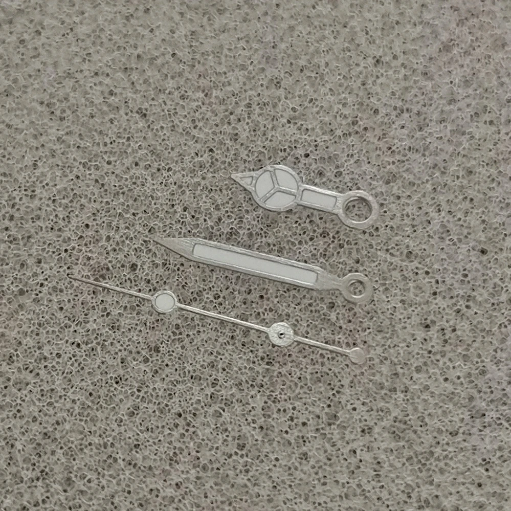 The New Three-hands Green Luminous Silver Watch Hands with Frosted Edge Fit NH35 NH36 4R 7S Movement