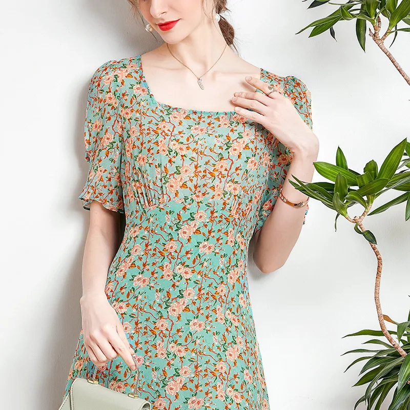French summer 2022 new elegant printed square collar floral waist waist short sleeve silk dress