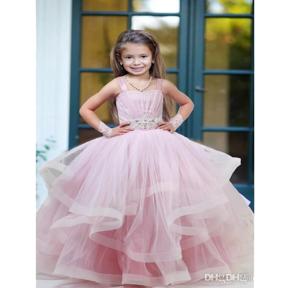 

Blush Pink Ball Gown Flower Girl Dresses New Tiered Ruffles Pageant Dresses Floor Length Beaded Straps Kids Wedding Flower Girl