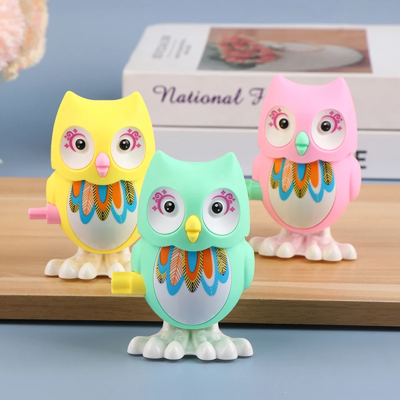 

Cute Owl Clockwork Toy Cartoon Animal Bouncing Wind up Toy Children Action Toy Kid Birthday Party Favors Gift