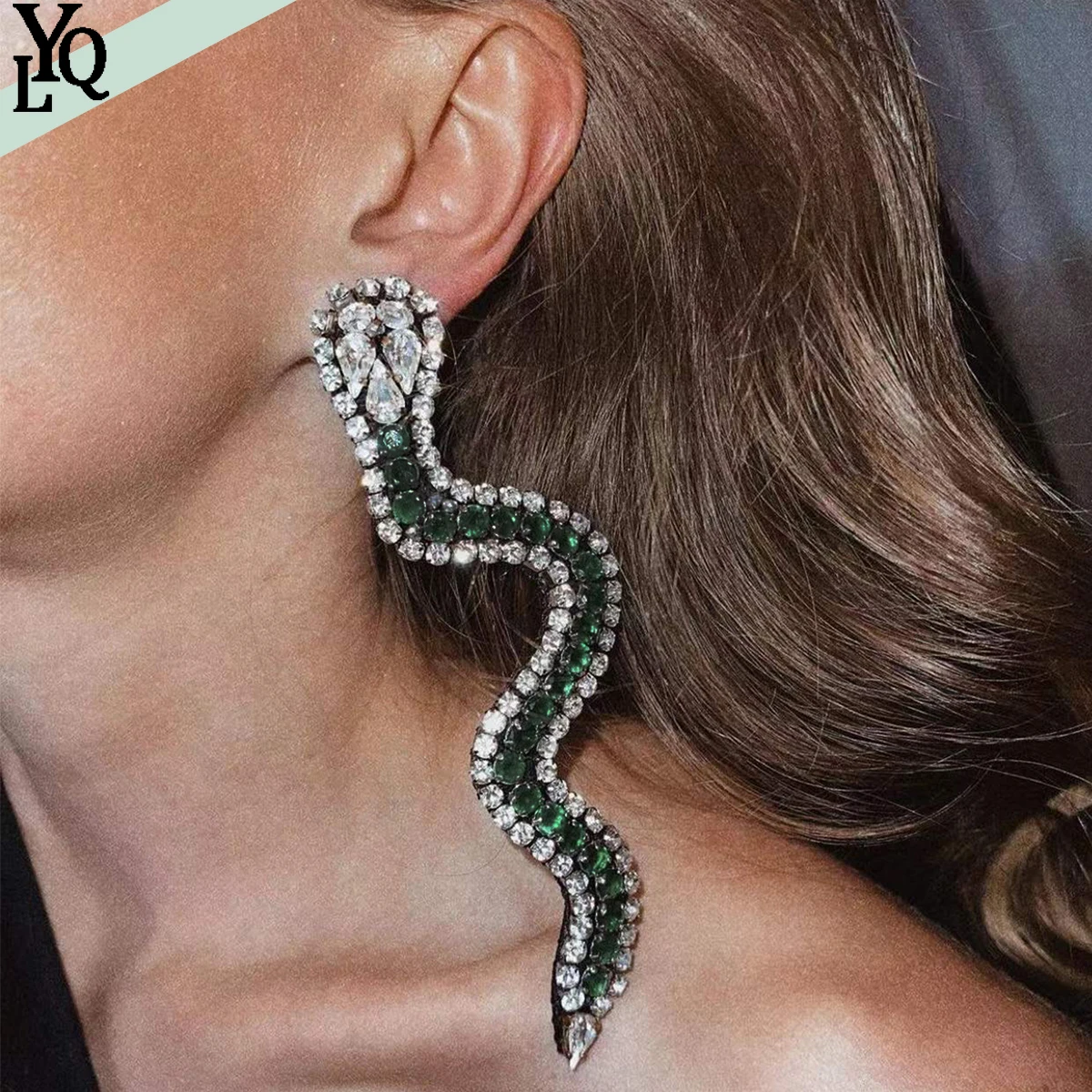 

New Shiny Rhinestone Shaped Snake Pendant Women's Earrings Dinner Wedding Accessories Fashion Jewelry