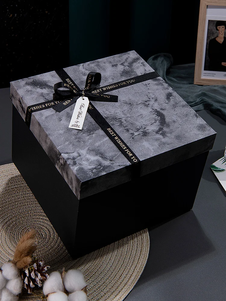 

Chocolate Wedding New Year Gifts Candy Box Packaging Valentines Birthday Present Lucky Box Valentines Gift Sac Cadeau Storage