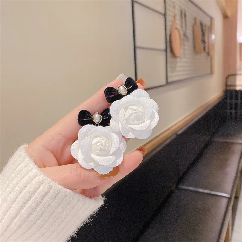 

Fashion Modern Bowknot White Flower Drop Earrings Pendientes Mujer 2023 New