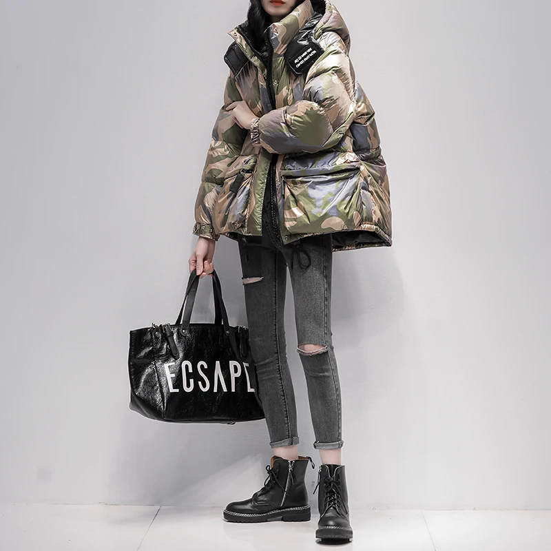 Женские парки с капюшоном новинка зимы 2024 корейские женские камуфляжные пальто