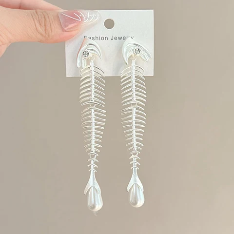 Серьги-капельки из цинкового сплава с жемчугом из рыбьей кости