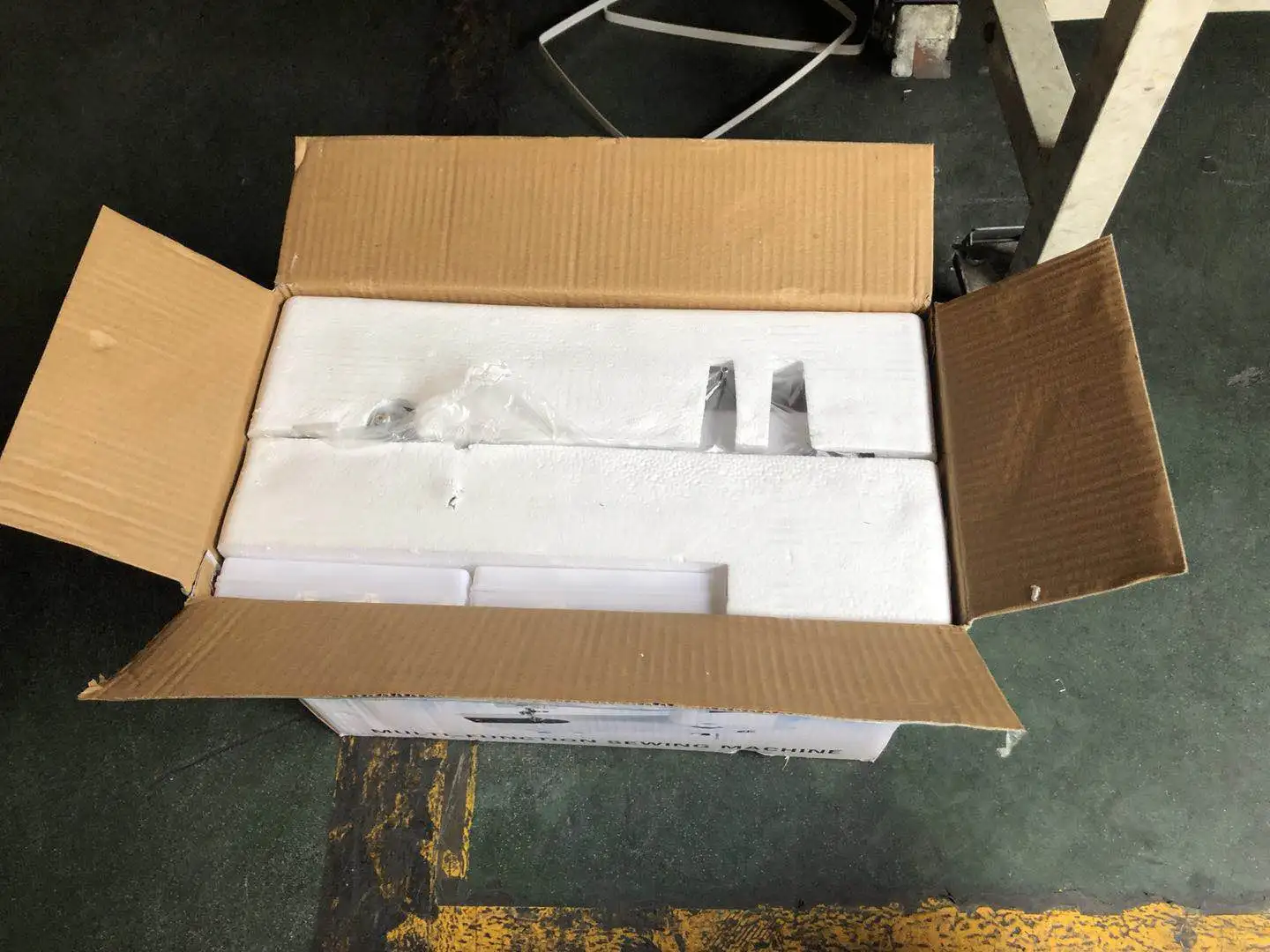 Швейная машина зигзаг JH307