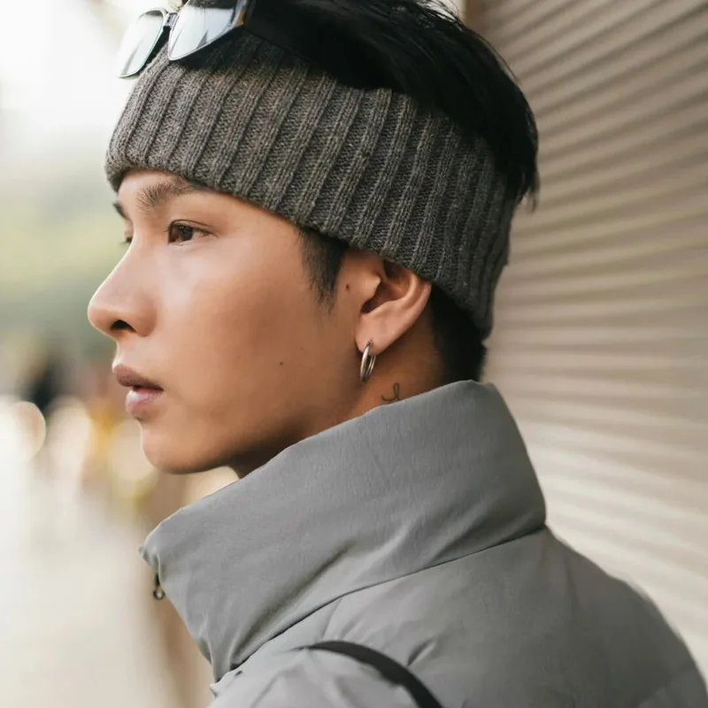 

Wide-Brimmed Warm Head Guard Decorative Men's Hair Band