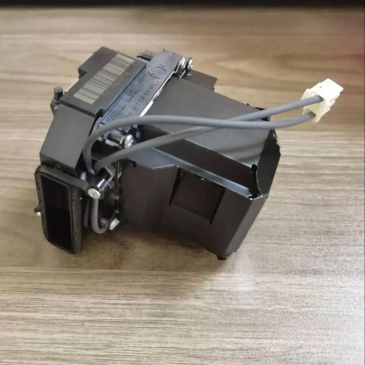 Фото НОВАЯ лампа для проектора ELPLP98 V13H010L98 для Epson CO-W01 CO-FH01 CO-FH02 CH-A100 с корпусом №2