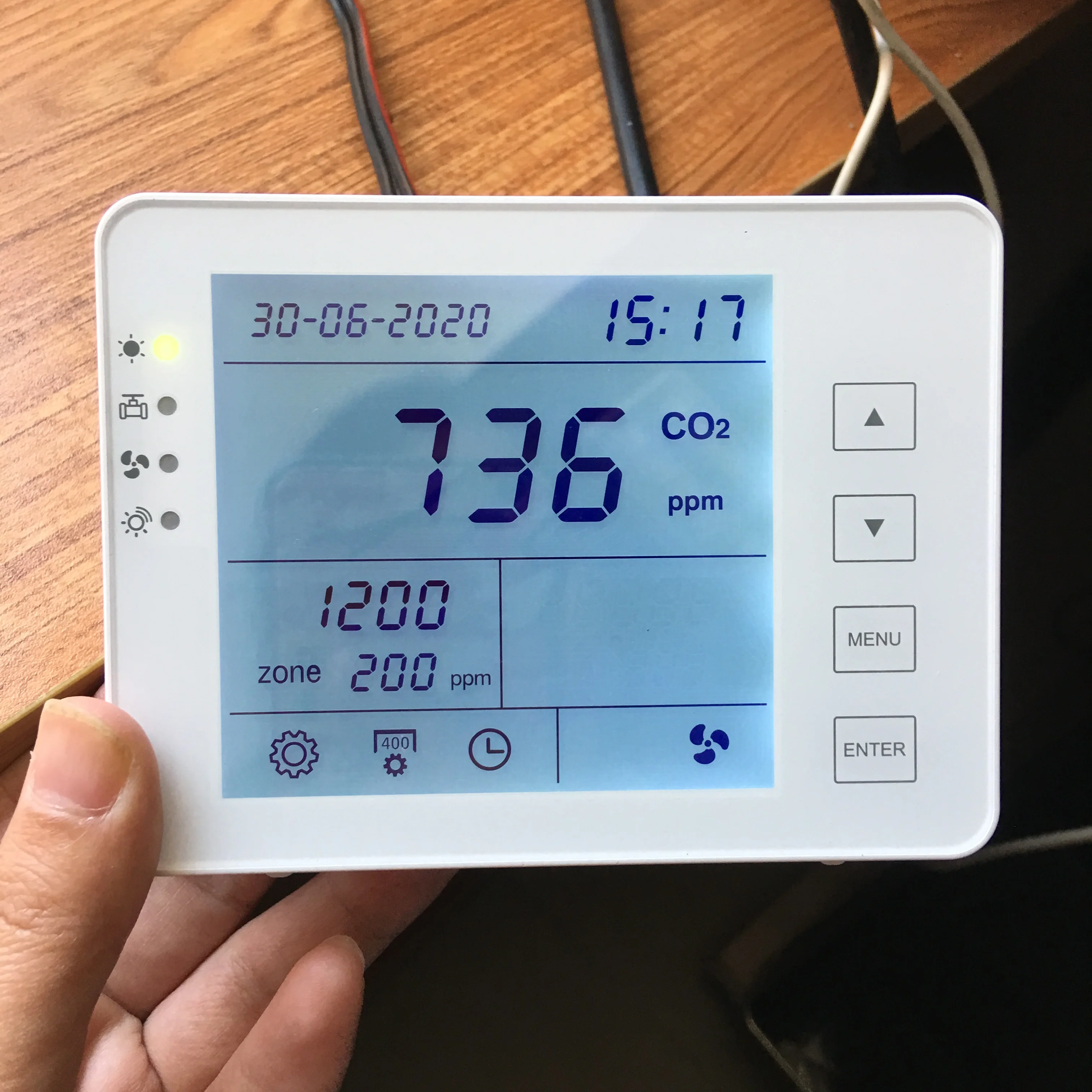 

Building CO2 controller Carbon Dioxide Monitor & Controller for air exchange modbus TCP/relay output