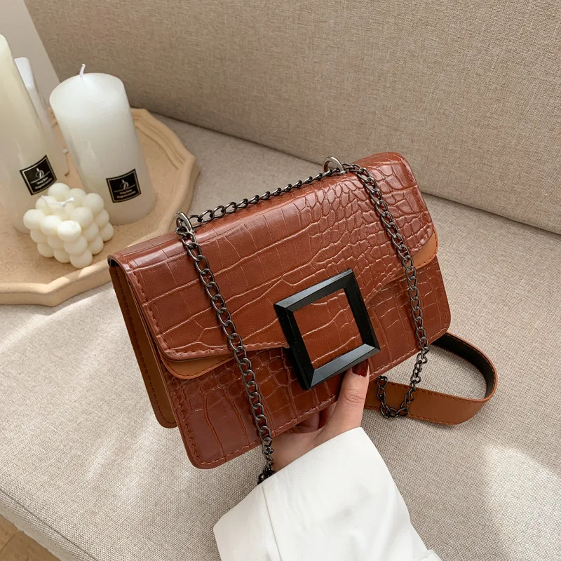

2022 Vintage Crossbody Bag for Women Chain Shoulder Bag Korean Fashion Clutch Small Square Handbag Buckle Crocodile Pattern
