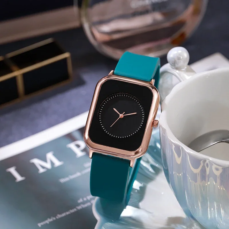 Прямоугольные часы с силиконовым ремешком для женщин кварцевые однотонные