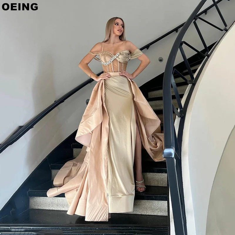 

Женское платье-трапеция до пола, с вырезом лодочкой