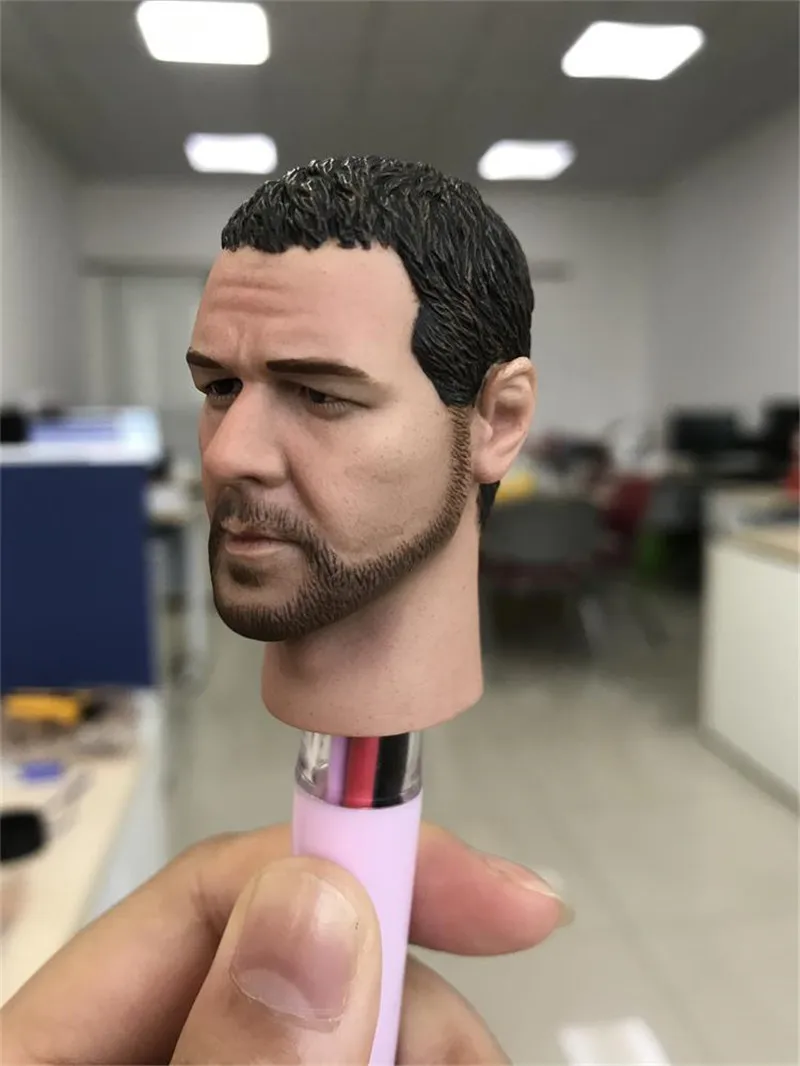 Модель в масштабе 1/6 Расселл Кроу Гладиатор голова резьба Лепка мужская версия