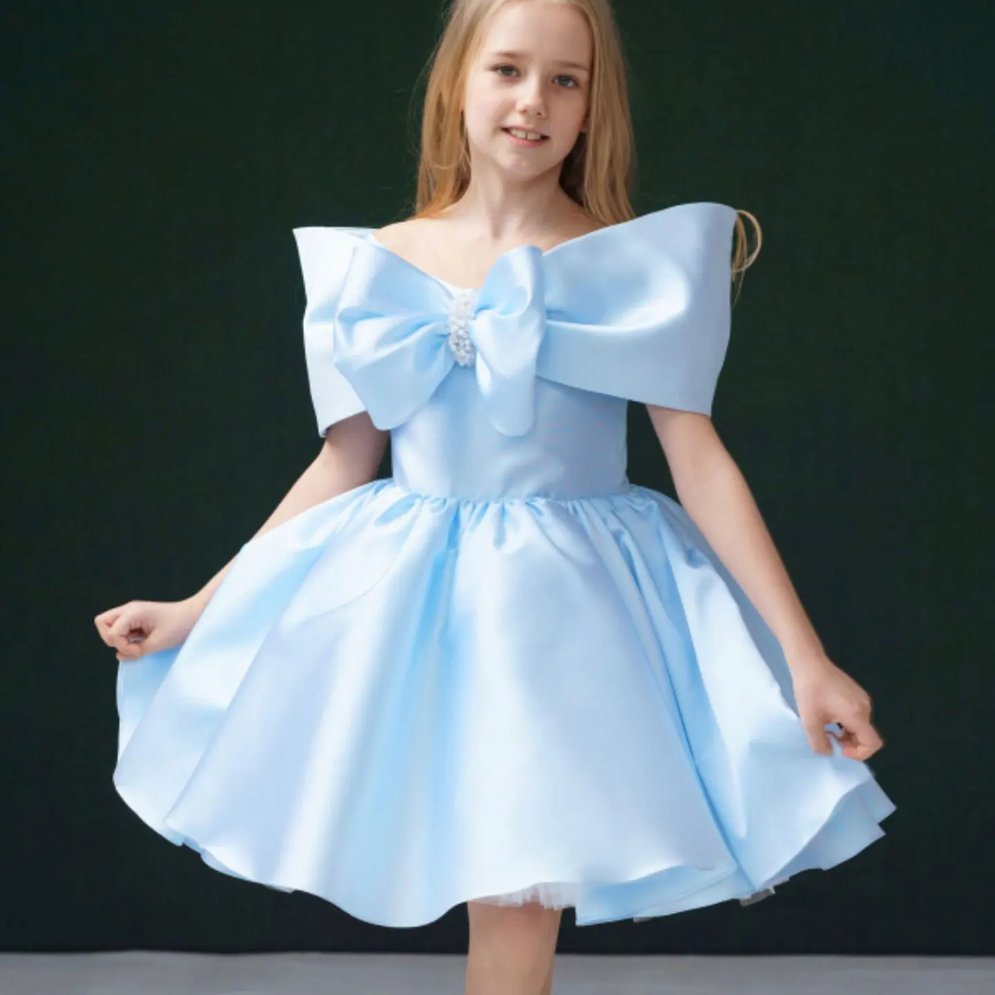 Мечтательный Vow Элегантное синее атласное платье с бусинами для