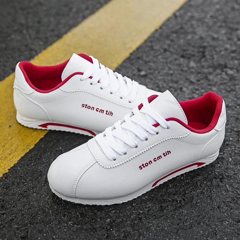 Рисунок 4 - Мужские кроссовки