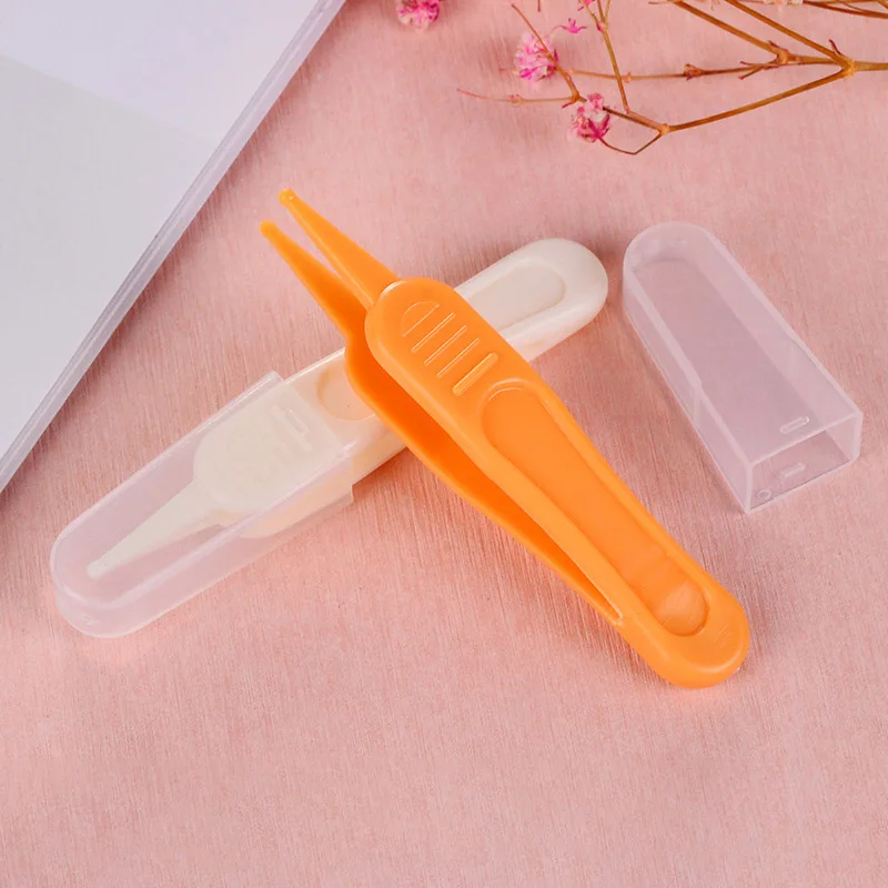 Baby Dig Booger Clip Infants Clean Ear Nose Navel Safety Tweezers Safe Forceps Cleaning Supplies Safety Forceps Safety Plastic images - 6