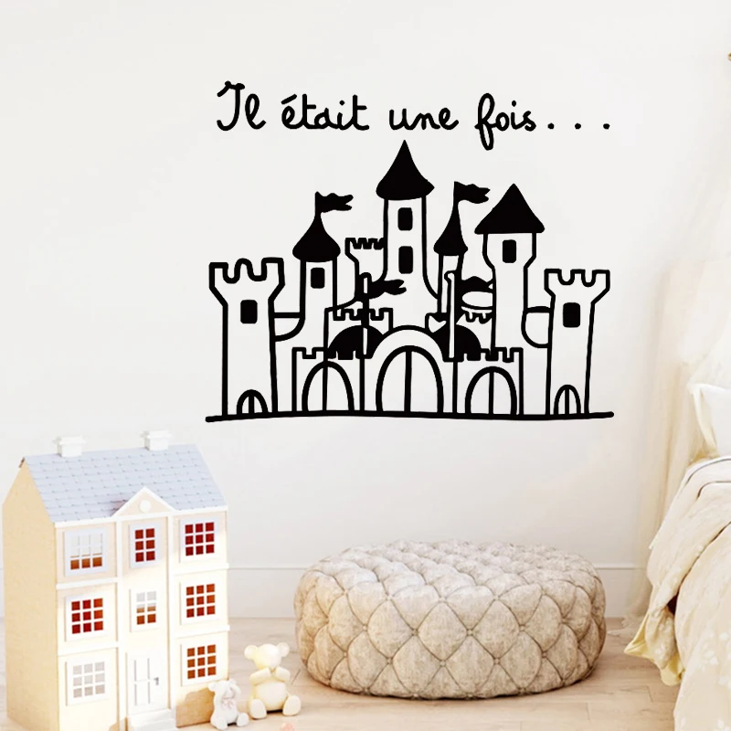 

Castle Wall Sticker Fairy Tale Vinyl Decal Kidsroom Wallpaper Girls Room Decoration Majestic Building Art Mural Poster Removable